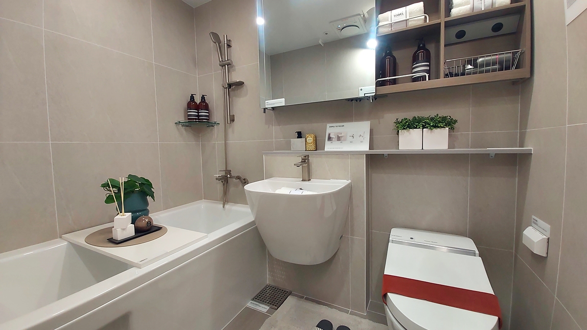 �ظ��� �÷��̽� ǳ�� 84B���� 04